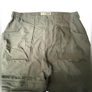 ⛰️🏕️Cabela's Olive Green Outdoor Pants - can convert into shorts. Size 2X